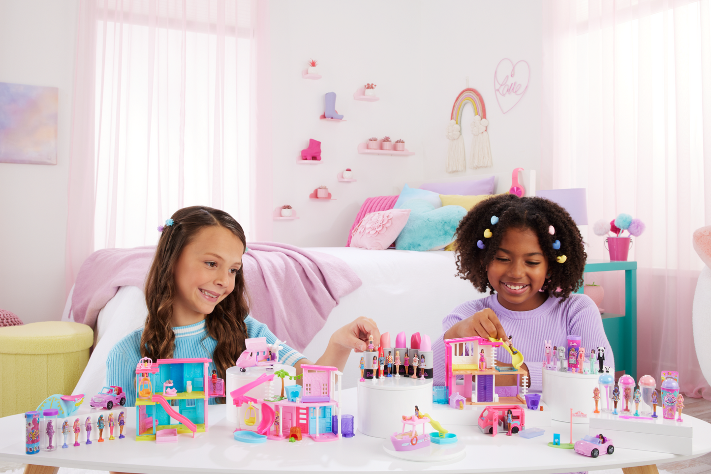 Barbie Mini BarbieLand Casa de Mu?ecas Azul y Amarilla
